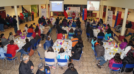 Actividad se Desarrolló el Viernes pasado en Chile Chico, con masiva participación de la Comunidad. La ceremonia concluyó con un fructífero diálogo ciudadano.